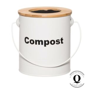 Kompostiastia_valkoinen__bambukannella