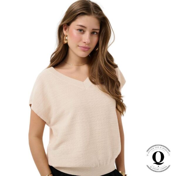 10615018_130003_Cr_Visa_neulepusero_beige_1_jpg